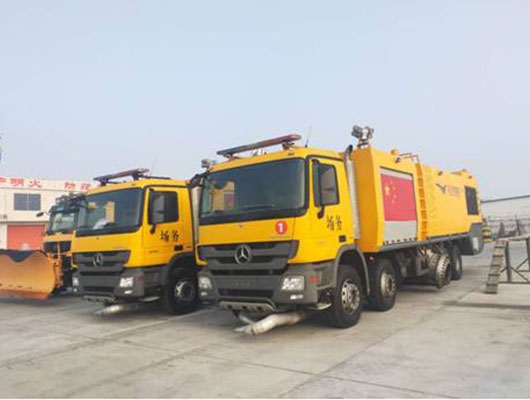 吹雪车